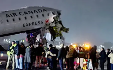 बड़ी खबर : न्यूयॉर्क एयरपोर्ट पर लैंडिंग के दौरान ट्रक से टकराया विमान, दोनों पायलट की मौत, 100 से अधिक पैसेंजर्स जख्मी