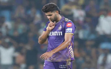 केकेआर को मिला हर्षित राणा का रिप्लेसमेंट, शाहरुख खान की टीम से जुड़ा ये अनुभवी तेज गेंदबाज 