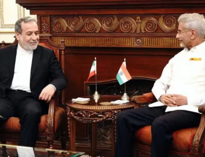 भारत की साइलेंट डिप्लोमेसी, जयशंकर-अरागची के बीच 3 फोन कॉल, सुलझा भारतीय जहाजों की सुरक्षा का मसला, तेल संकट की टेंशन भी खत्म!