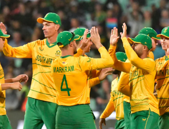 'बेवकूफ टीम है दक्षिण अफ्रीका', पूर्व क्रिकेटर के बयान पर मचा संग्राम