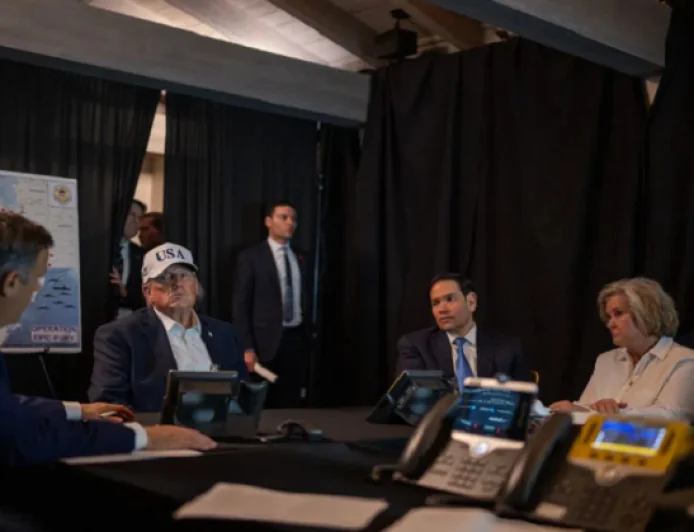 BIG NEWS : अमेरिका के विदेश और रक्षा मंत्री के घर के ऊपर दिखा संदिग्ध ड्रोन, मचा हड़कंप, बुलाई गई इमरजेंसी मीटिंग, अंडरग्राउंड हुए मिनिस्टर