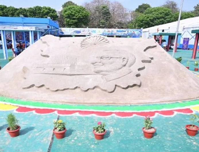 बिहार दिवस : गांधी मैदान में लगा IPRD का पवेलियन, विभागीय निदेशक ने कल्याणकारी योजनाओं का लिया जायजा