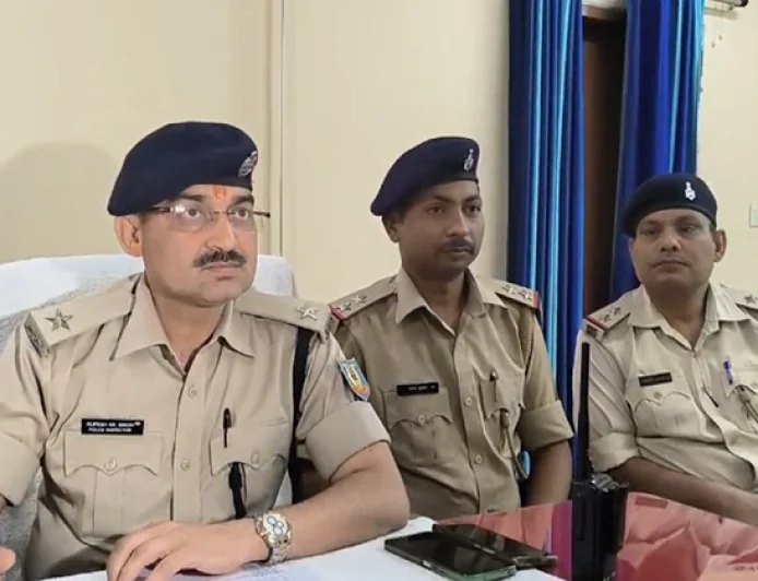 रांची पुलिस को मिली बड़ी कामयाबी, चोर गिरोह का किया खुलासा, 4 बदमाशों को दबोचा 