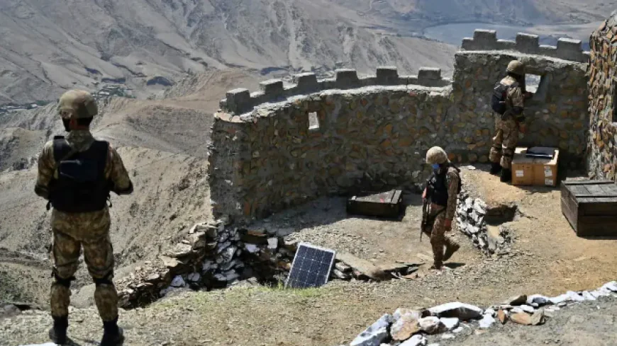 पाकिस्तान पर अफगानिस्तान का पलटवार, पाक के सैन्य ठिकाने को बनाया निशाना