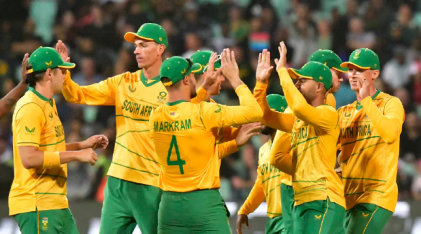 'बेवकूफ टीम है दक्षिण अफ्रीका', पूर्व क्रिकेटर के बयान पर मचा संग्राम