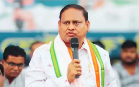 BIG NEWS : प. बंगाल चुनाव से पहले हुमायूं कबीर को लगा एक और बड़ा झटका, ओवैसी के बाद अब इस करीबी ने भी छोड़ा साथ