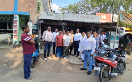 गुमला में हुई लूट के संबंध में ज्वेलर्स एसोसिएशन का गुमला दौरा