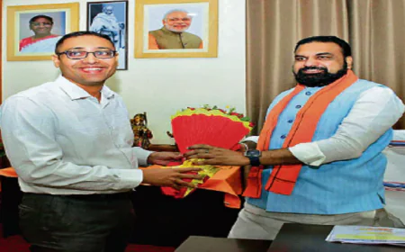 बिहार में राजस्व अधिकारियों की हड़ताल खत्म, सम्राट सरकार से मिले भरोसे के बाद लिया बड़ा फैसला, 24 घंटे में काम पर लौटेंगे अधिकारी