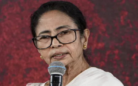 'मां, माटी और मानुष की बनेगी सरकार', रिकॉर्ड वोटिंग के बाद ममता बनर्जी का पहला बयान, कहा - जीतेंगे 226 सीटें 