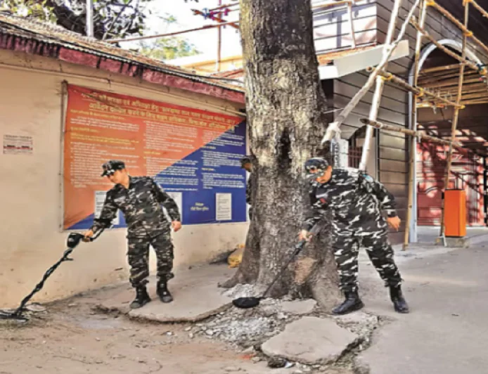 BIG NEWS : झारखण्ड के तीन कोर्ट को बम से उड़ाने की धमकी, मचा हड़कंप