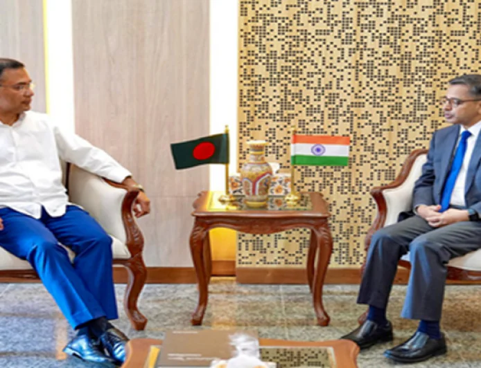 भारत-बांग्लादेश संबंधों पर अहम चर्चा, PM तारिक रहमान से उच्चायुक्त प्रणय वर्मा ने की मुलाकात
