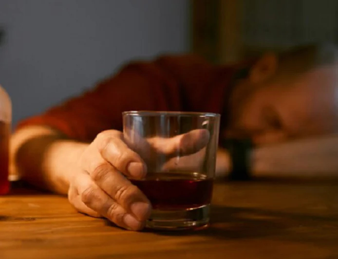 शराब की लत से पाना चाहते हैं छुटकारा? ये घरेलू उपाय कर सकते हैं आपकी मदद