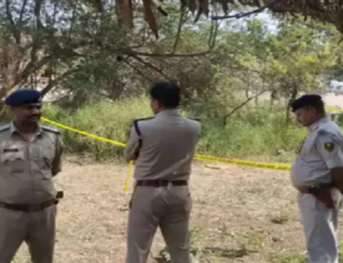 सम्राट सरकार में पहला एनकाउंटर, पटना में पुलिस ने अपराधी को दौड़ाकर मारी गोली, बोली मां - क्यों मारी गोली? 