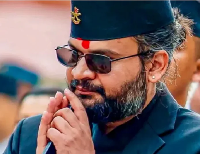 नेपाल में फिर बवाल, बालेन सरकार पर भड़के लोग, 26 दिनों के अंदर अब गृह मंत्री ने दिया इस्तीफा