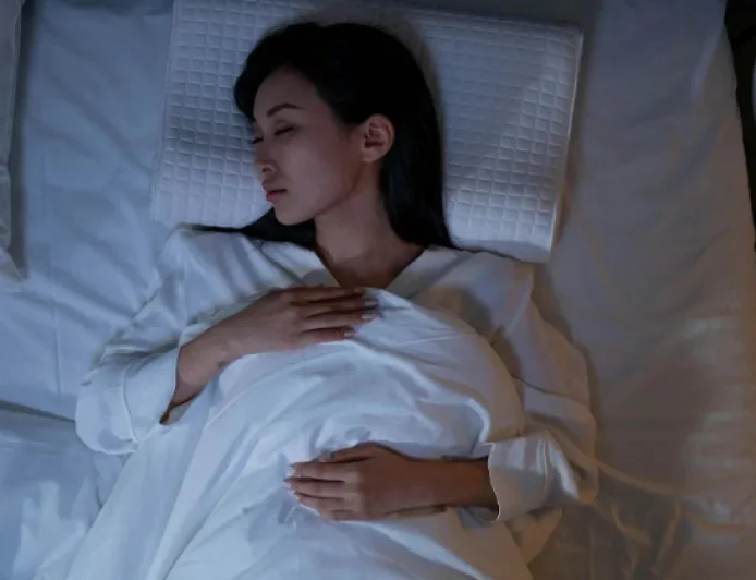 सही दिशा में सोने की आदत बदल देगी आपकी जिंदगी, जानिए क्या कहता है वास्तु शास्त्र