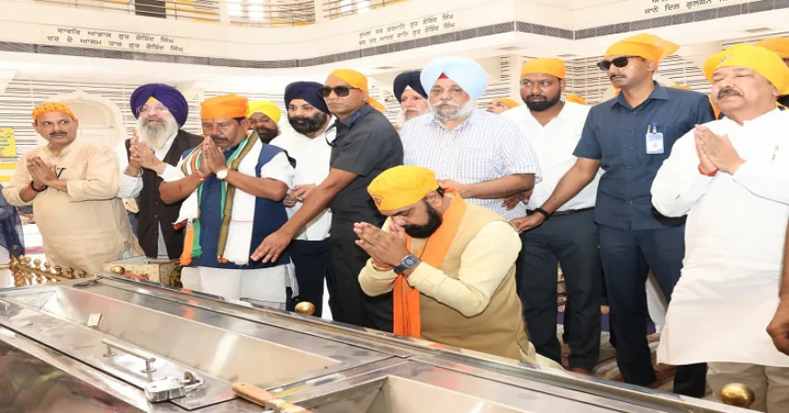 CM सम्राट चौधरी ने तख्त श्रीहरिमंदिर जी में टेका मत्था, प्रदेश की सुख, शांति एवं समृद्धि की कामना की