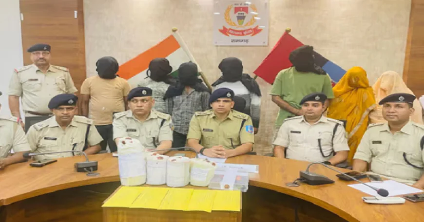 रामगढ़ पुलिस को मिली बड़ी कामयाबी, शिवशंकर ज्वेलर्स लूटकांड का किया खुलासा, गिरफ्त में 7 आरोपी, बिहार-झारखण्ड के कई जिलों में हुई छापेमारी
