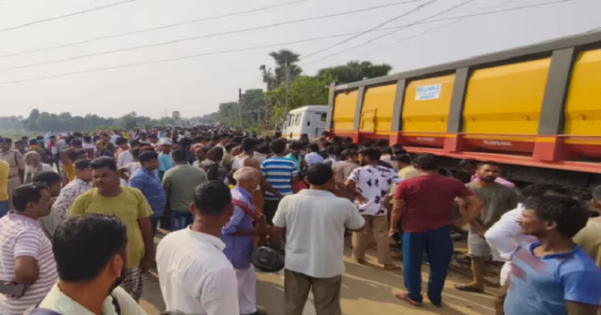 बिहार में बेलगाम रफ्तार का कहर, भीषण सड़क हादसे ने छीन ली तीन परिवारों की खुशियां, आक्रोशितों ने जमकर किया बवाल 