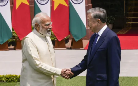 भारत-वियतनाम के संबंधों को मिला नया मुकाम, 13 अहम समझौतों पर हस्ताक्षर