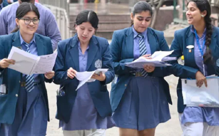 BIG NEWS : CBSE का बड़ा फैसला, 9वीं-10वीं में अब तीन भाषाएं पढ़ना होगा जरूरी