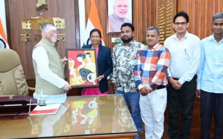 झारखण्ड के राज्यपाल से मिलीं चंपई सोरेन की बेटी दुखनी सोरेन, सबर जनजाति की घटती आबादी का उठाया मुद्दा