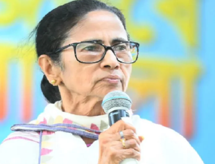 'मेरे इस्तीफा देने का सवाल ही नहीं', हार से बौखलाई ममता बनर्जी का बड़ा हमला, EC और BJP पर लगाया 'मैच फिक्सिंग' का आरोप