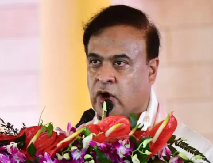 BIG NEWS : लगातार दूसरी बार असम के सीएम बने हिमंत बिस्वा सरमा, चार विधायक भी बने मंत्री