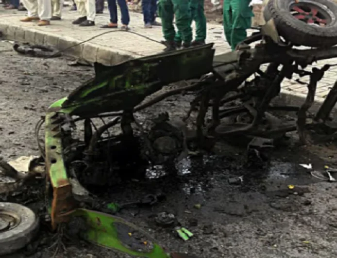 Pakistan Bomb Blast : पाकिस्तान में बड़ा आत्मघाती हमला, विस्फोटकों से भरे ऑटो में धमाका; 8 की मौत, 35 घायल