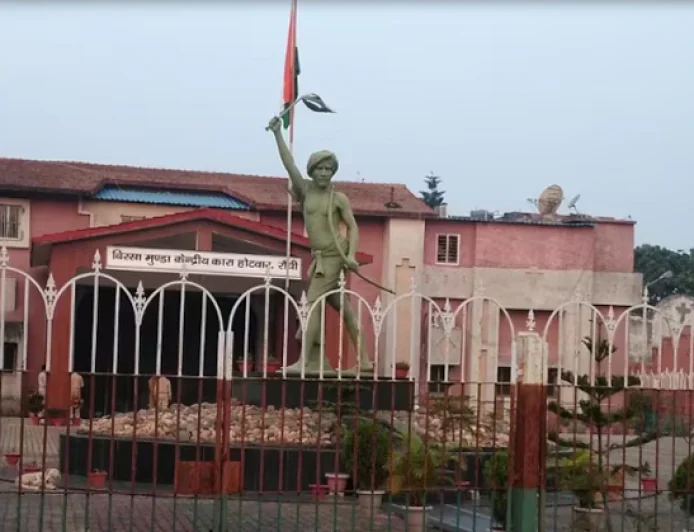 रांची के होटवार जेल में शर्मनाक कांड, महिला बंदी का यौन शोषण कर गर्भवती करने का आरोप, बाबूलाल मरांडी ने CM हेमंत सोरेन को लिखा पत्र, कर दी ये बड़ी मांग