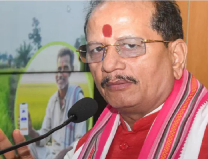 'पढ़ाई पूरी करता हूं...लेकिन परीक्षा में बदल जाता है सब्जेक्ट', विभाग बदलने पर मंत्री विजय कुमार सिन्हा का छलका दर्द