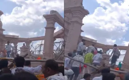 BIG BREAKING : महाराष्ट्र में हनुमान मंदिर की गिरी छत, 7 की मौत, 25 घायल