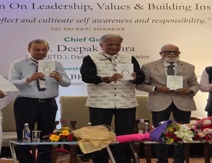 रजनीश जैन की पुस्तक ‘Quiet Excellence’ का विमोचन, नेतृत्व और जीवन मूल्यों पर केंद्रित