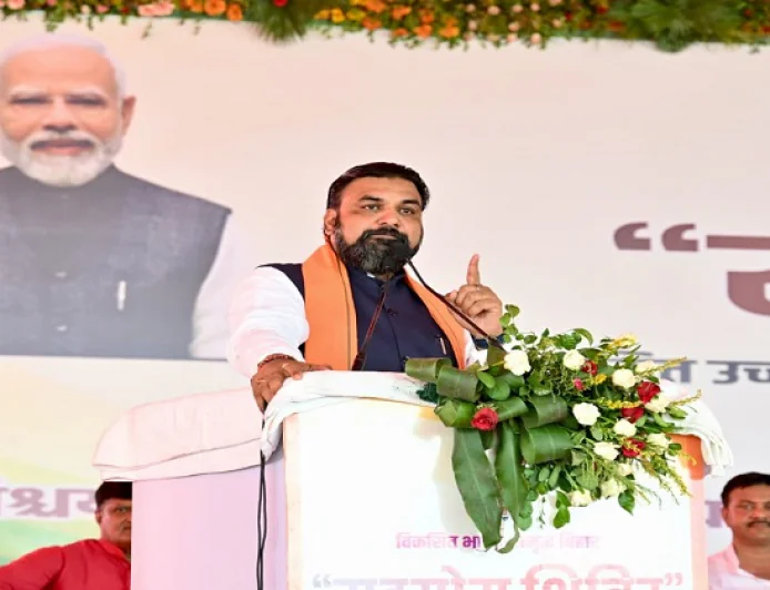 मुजफ्फरपुर को मिलेगी नई पहचान, CM सम्राट का ऐलान, कहा : 22 हजार एकड़ में बनेगी नई सैटेलाइट टाउनशिप, एयरपोर्ट से लेकर रैपिड रेल तक कई बड़ी घोषणा