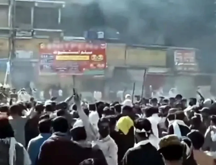 BREAKING : POK में खूनी खेल!, पाकिस्तानी सेना ने जनाजे में जुटे लोगों पर बरसाई गोलियां, 27 की मौत