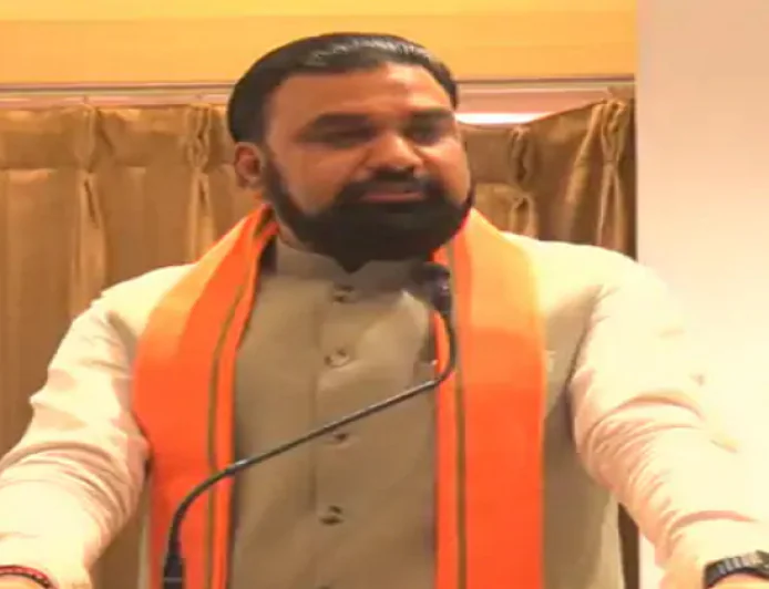 'राजगीर-मुंगेर में बनेगा डिफेंस कॉरिडोर', CM सम्राट चौधरी का ऐलान, कहा : बिहार में 5 लाख करोड़ के औद्योगिक निवेश का लक्ष्य, हर जिले में एयर कनेक्टिविटी की तैयारी