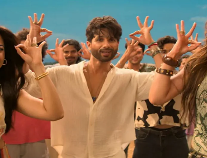 'कॉकटेल 2' का 'बंधु 2.0' रिलीज, शाहिद-कृति-रश्मिका की तिकड़ी को मिले मिक्स्ड रिव्यू, देखें VIDEO