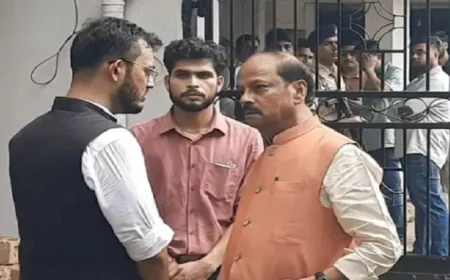 जमशेदपुर के हिमांशु हत्याकांड पर पूर्व सीएम रघुवर दास का सरकार पर हमला, पीड़ित परिवार से की मुलाकात