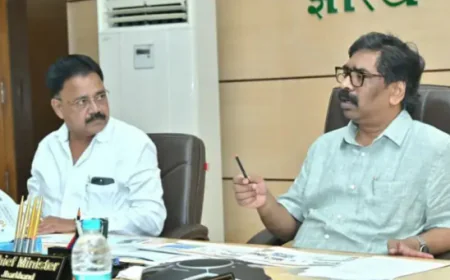 सीएम हेमंत सोरेन ने की उच्च शिक्षा विभाग की समीक्षा बैठक, विश्वविद्यालयों की रिक्तियां भरने का निर्देश