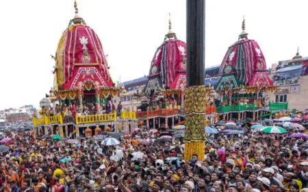 BIG BREAKING : पुरी में जगन्नाथ रथयात्रा में भगदड़, 1 की मौत, 200 से ज्यादा घायल, तेज बारिश के बीच 10 लाख से ज्यादा लोग मौजूद