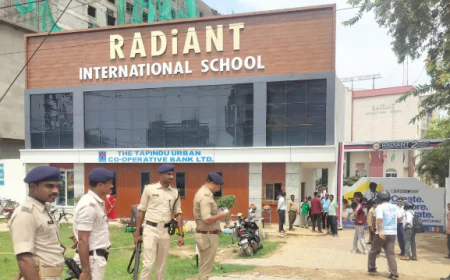 पटना के इन 4 स्कूलों को मिली बम से उड़ाने की धमकी, मचा हड़कंप