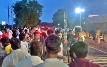 गढ़वा में बेलगाम रफ्तार का कहर, दो बाइक की टक्कर में तीन युवकों की मौत, मची चीख-पुकार