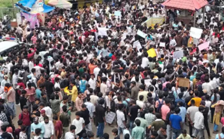 बिहार में NEET प्रदर्शनकारी छात्रों पर दर्ज FIR रद्द, पुलिस वेरिफिकेशन की टेंशन खत्म