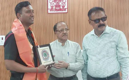 फरवरी 2027 में मगध विश्वविद्यालय में फिर होगी अग्निवीर भर्ती रैली तैयारियां शुरू, भर्ती निदेशक कर्नल आर. मदन मोहन ने कुलपति से की मुलाकात, विश्वविद्यालय ने हरसंभव सहयोग का दिया भरोसा