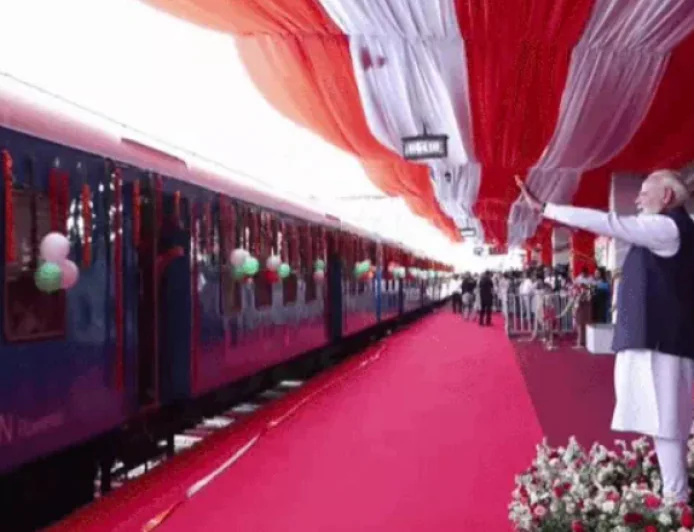 भारत में पहली हाइड्रोजन ट्रेन शुरू, हरियाणा में जींद से सोनीपत तक 89km का रूट, PM बोले- यह दुनिया में सबसे लंबी और ताकतवर