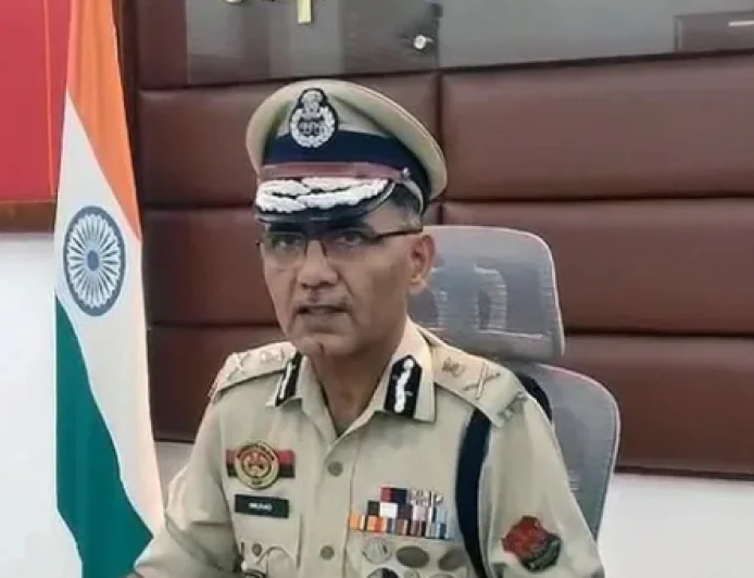 BIG NEWS : त्रिपुरा डीजीपी अनुराग धनखड़ की संदिग्ध मौत, पुलिस मुख्यालय में मिला शव, यूपी के हैं रहने वाले