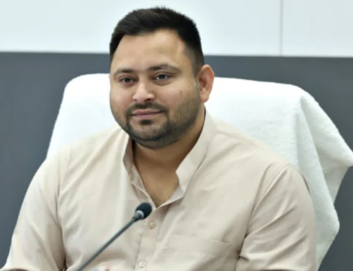 बिहार विधानसभा में तेजस्वी की गैरमौजूदगी पर घमासान, विजय सिन्हा ने पूछा- नेता प्रतिपक्ष आखिर हैं कहां?,  RJD विधायक ने दिया ये जवाब