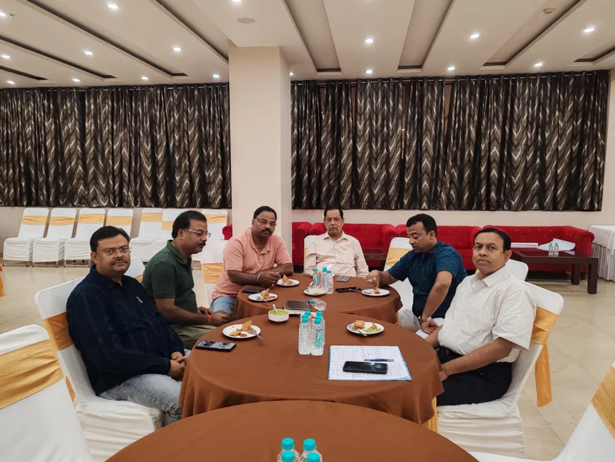 स्वर्ण व्यवसायियों पर बढ़ते अपराधों के विरोध में अखिल भारतीय स्वर्णकार समाज एवं ज्वेलर्स एसोसिएशन की आपात बैठक
