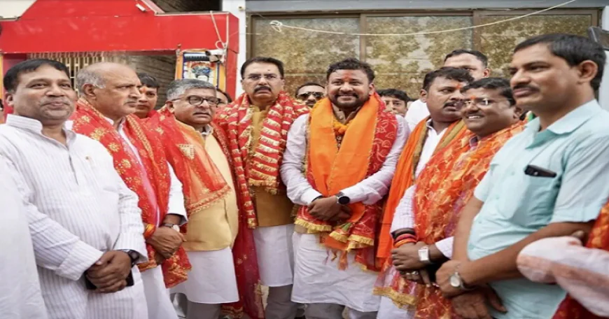 बांकीपुर में अभिषेक कुमार ने किया नामांकन, सम्राट चौधरी का पीके पर तंज, कहा : 'जिन्हें बिहार से मतलब नहीं वो भी वोट मांगने आएंगे'
