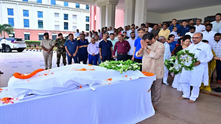 पूर्व मंत्री मन्नान मल्लिक का निधन, सीएम-स्पीकर ने दी श्रद्धांजलि, सियासी गलियारे में शोक की लहर 
