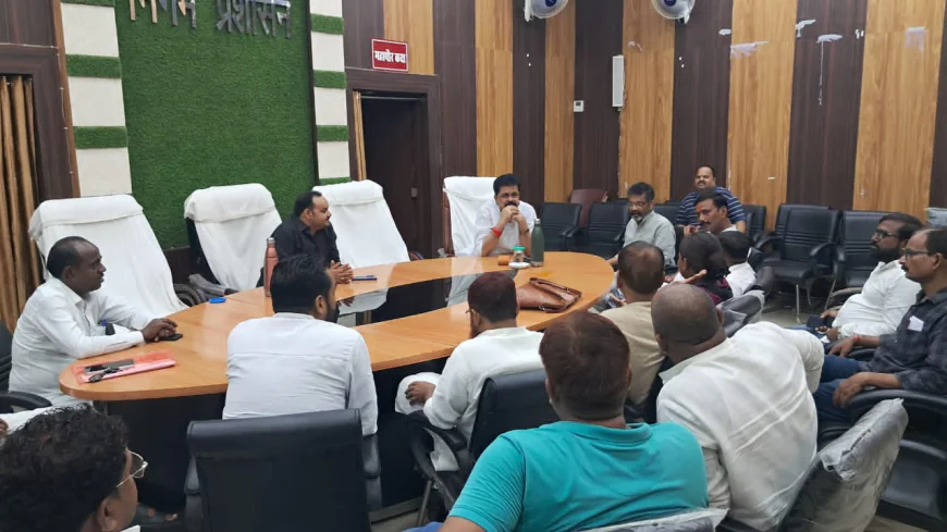 नगर निगम की समीक्षा बैठक में जलापूर्ति पर फोकस, लंबित योजनाओं की होगी नियमित मॉनिटरिंग